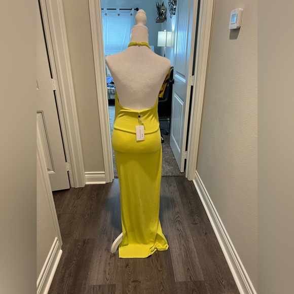 Lovers and Friends Tyra Dress in Yellow - Picture 7 of 7